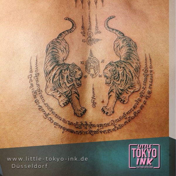 ALIENOSAURUS Tattoo-Artist,Syk Yant Tattoo