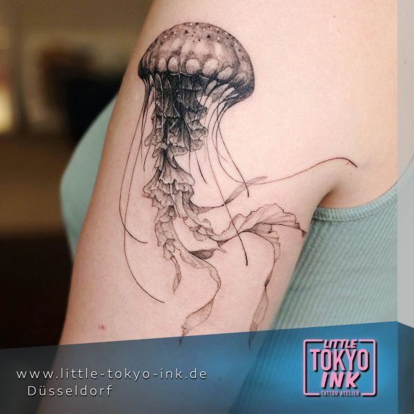 ALIENOSAURUS Tattoo-Artist,Qualle Black&Grey
